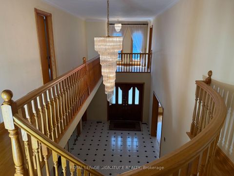 Photo 18 at 450 O'Connor Drive, East York, Toronto