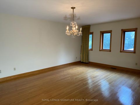 Photo 23 at 450 O'Connor Drive, East York, Toronto