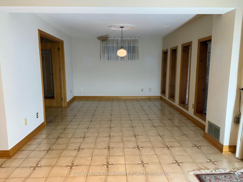 Photo 32 at 450 O'Connor Drive, East York, Toronto