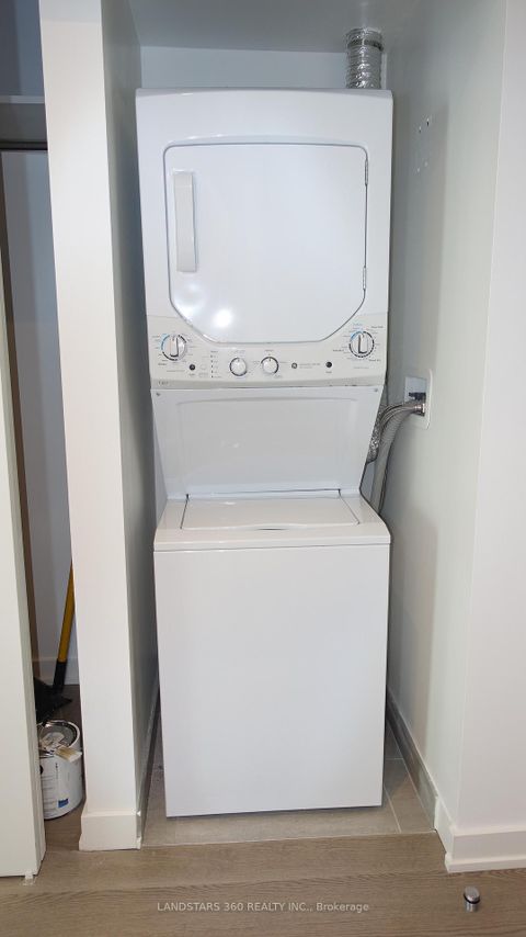 Photo 19 at 2812 - 25 Richmond Street E, Yonge Corridor, Toronto Photo 19 at 2812 - 25 Richmond Street E, Yonge Corridor, Toronto