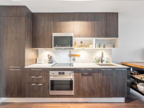 Photo 4 at 905 - 501 Adelaide Street W, Waterfront Communities C1, Toronto