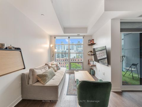 Photo 12 at 905 - 501 Adelaide Street W, Waterfront Communities C1, Toronto