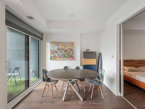 Photo 18 at 905 - 501 Adelaide Street W, Waterfront Communities C1, Toronto