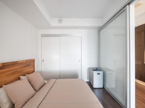 Photo 23 at 905 - 501 Adelaide Street W, Waterfront Communities C1, Toronto