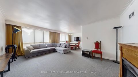 Photo 3 at 174 Caribou Road, Nortown, Toronto