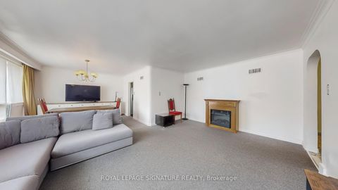 Photo 5 at 174 Caribou Road, Nortown, Toronto