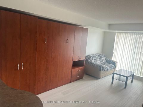 Photo 6 at 208 - 11 Oneida Crescent, Langstaff, Richmond Hill
