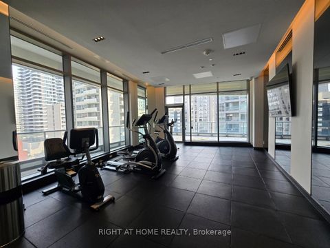 Photo 15 at 902 - 2221 Yonge Street, Mount Pleasant West, Toronto
