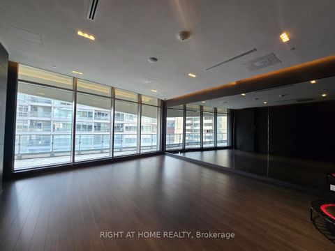 Photo 17 at 902 - 2221 Yonge Street, Mount Pleasant West, Toronto