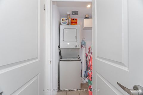 Photo 18 at #702 - 48 COLES Avenue, Vaughan Grove, Vaughan