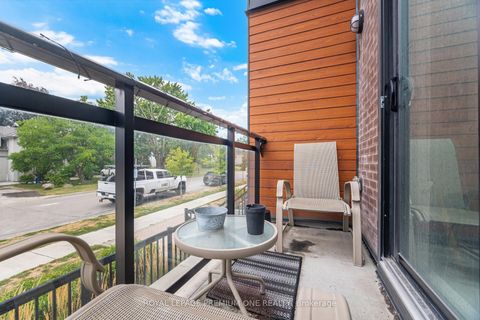 Photo 20 at #702 - 48 COLES Avenue, Vaughan Grove, Vaughan