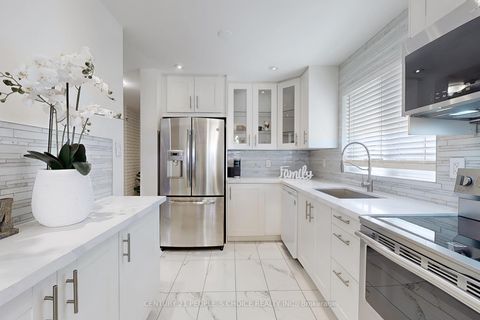 Photo 11 at 8 - 29 Four Winds Drive, York University Heights, Toronto