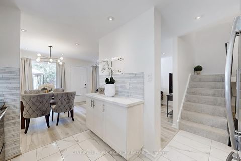 Photo 13 at 8 - 29 Four Winds Drive, York University Heights, Toronto