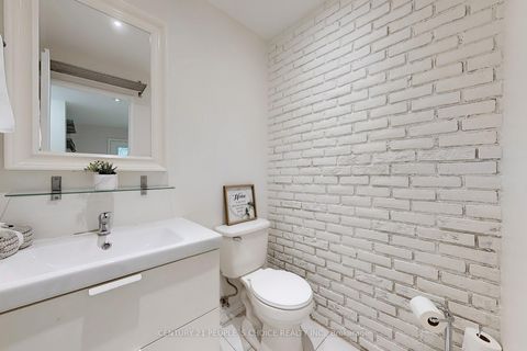 Photo 18 at 8 - 29 Four Winds Drive, York University Heights, Toronto