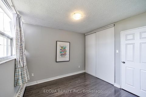 Photo 22 at 2006 - 4101 Sheppard Avenue E, Malvern West, Toronto