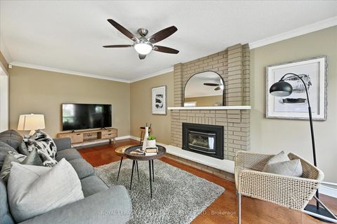 Photo 16 at 2921 Mulberry Drive, CV Clearview, Oakville