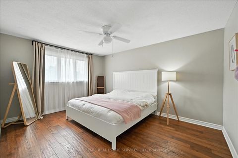 Photo 25 at 2921 Mulberry Drive, CV Clearview, Oakville