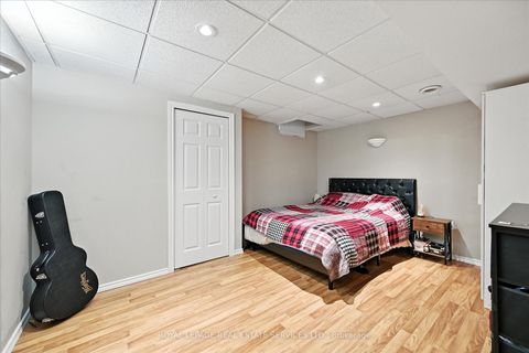 Photo 34 at 2921 Mulberry Drive, CV Clearview, Oakville