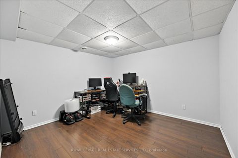 Photo 35 at 2921 Mulberry Drive, CV Clearview, Oakville