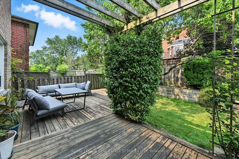 Photo 42 at 2921 Mulberry Drive, CV Clearview, Oakville
