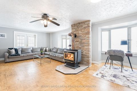 Photo 13 at 2351 20th Side Road, Rural Innisfil, Innisfil