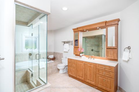 Photo 12 at 13715 Jane Street, King City, King