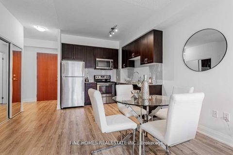 Photo 10 at 514 - 2800 Keele Street, CFB, Toronto