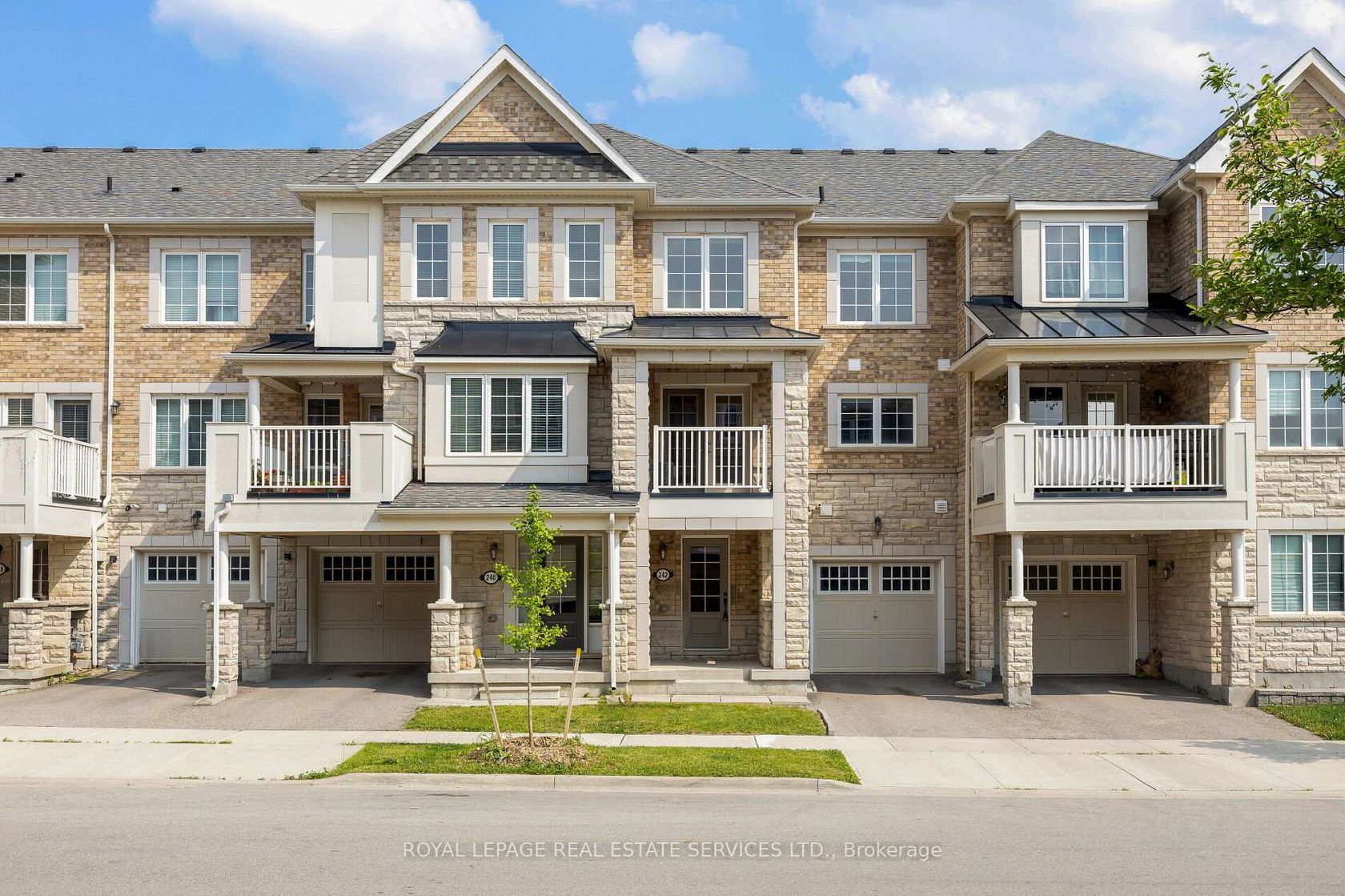 242 Betsy Drive, GO Glenorchy, Oakville 