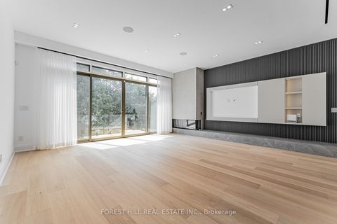 Photo 6 at 171 Elmwood Avenue, Willowdale East, Toronto