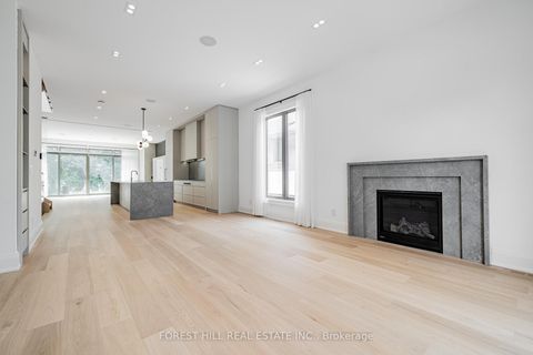 Photo 14 at 171 Elmwood Avenue, Willowdale East, Toronto