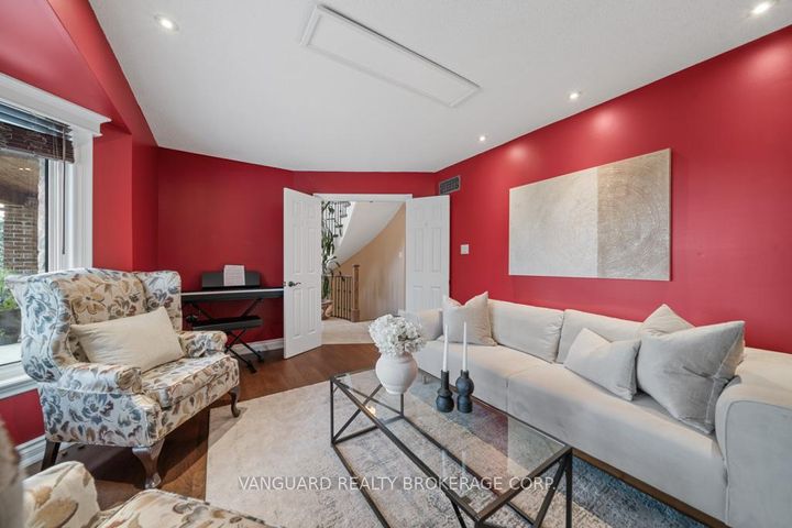 Photo 7 at 3856 County Rd 88 Road, Rural Bradford West Gwillimbury, Bradford West Gwillimbury