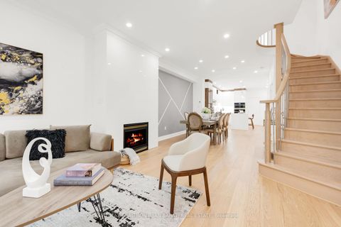 Photo 3 at 38 - 94B Ellerslie Avenue, Willowdale West, Toronto Photo 3 at 38 - 94B Ellerslie Avenue, Willowdale West, Toronto