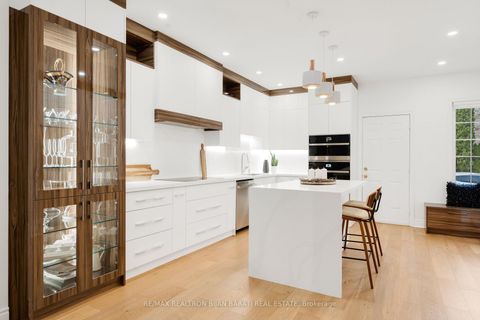 Photo 10 at 38 - 94B Ellerslie Avenue, Willowdale West, Toronto Photo 10 at 38 - 94B Ellerslie Avenue, Willowdale West, Toronto