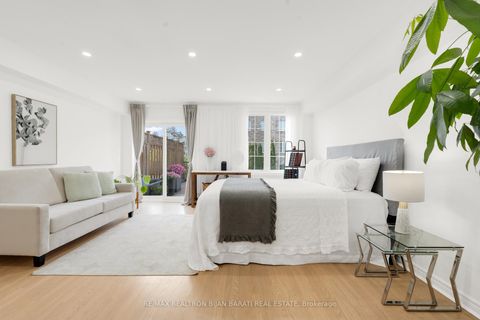 Photo 19 at 38 - 94B Ellerslie Avenue, Willowdale West, Toronto Photo 19 at 38 - 94B Ellerslie Avenue, Willowdale West, Toronto