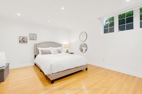 Photo 36 at 38 - 94B Ellerslie Avenue, Willowdale West, Toronto