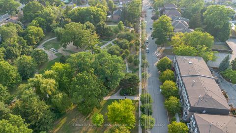Photo 46 at 38 - 94B Ellerslie Avenue, Willowdale West, Toronto