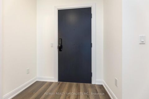 Photo 7 at 318 - 3220 William Coltson Avenue, JM Joshua Meadows, Oakville