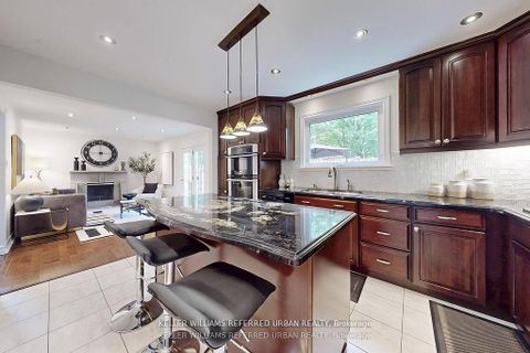 Photo 9 at 158 Walton Drive, Aurora Village, Aurora