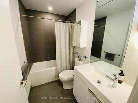 Photo 4 at 901 - 33 Helendale Avenue, Eglinton, Toronto