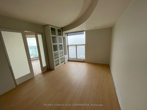 Photo 16 at 3508 - 77 Harbour Square, Waterfront Communities C1, Toronto