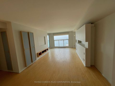 Photo 22 at 3508 - 77 Harbour Square, Waterfront Communities C1, Toronto