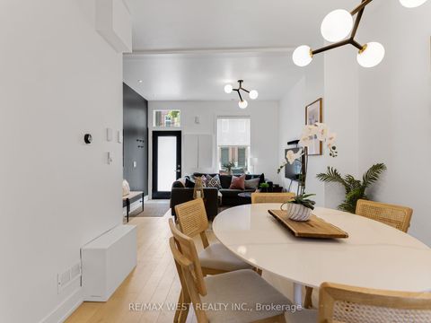 Photo 8 at 553 King Street E, Moss Park, Toronto