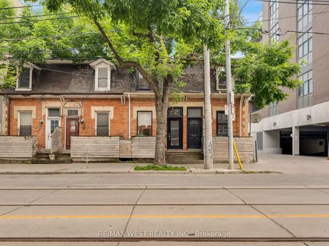 Photo 31 at 553 King Street E, Moss Park, Toronto