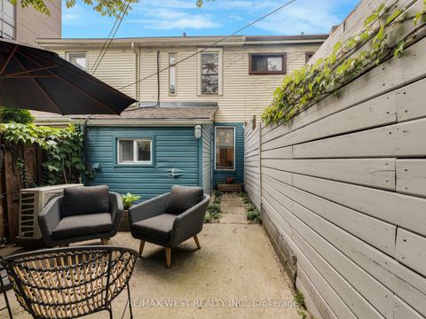 Photo 34 at 553 King Street E, Moss Park, Toronto
