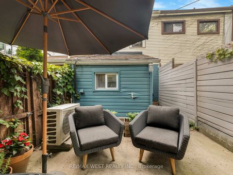 Photo 35 at 553 King Street E, Moss Park, Toronto