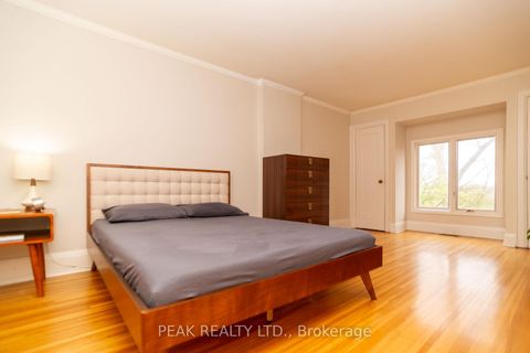 Photo 17 at 136 Humbercrest Boulevard, Bloor West Village, Toronto