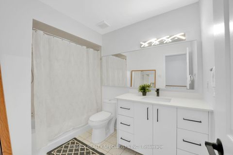 Photo 12 at 134 Rankin Crescent, Junction, Toronto