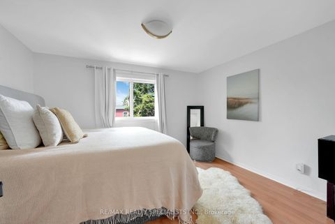 Photo 14 at 134 Rankin Crescent, Junction, Toronto