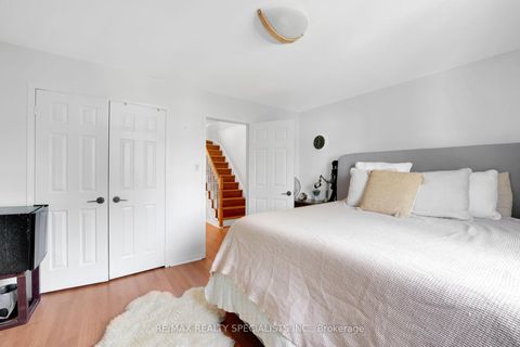 Photo 15 at 134 Rankin Crescent, Junction, Toronto