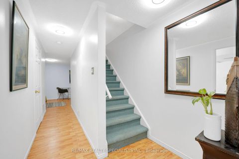 Photo 20 at 134 Rankin Crescent, Junction, Toronto